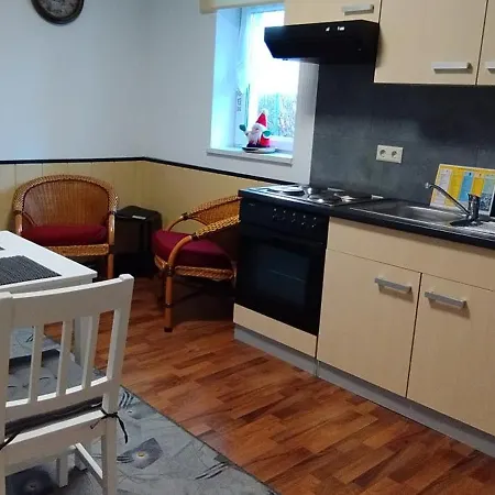 Goerlitz- Monteurunterkunft-Monteurwohnung Mit 2 Schlafzimmern Und Parkplatz Gorlitz